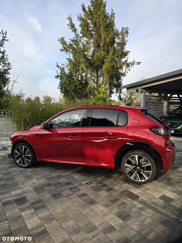 Peugeot 208 2020 photo 2