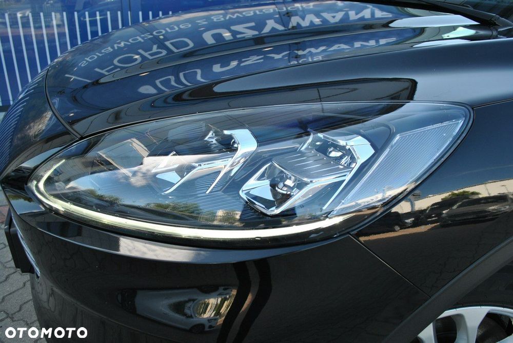 Ford Kuga 2.5 FHEV FWD Titanium X - 29