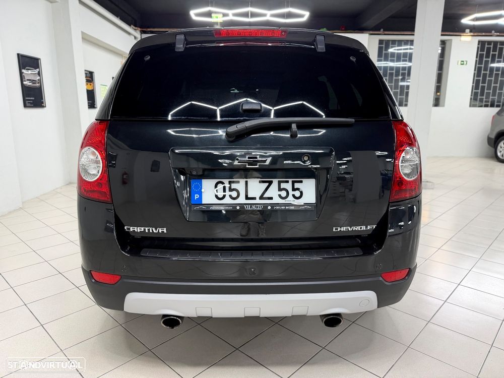 Chevrolet Captiva 2.2 VCDi Seven Xtreme 164g 7L - 7