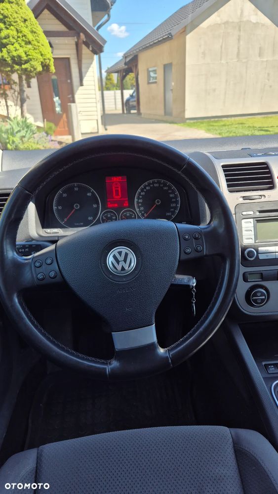Volkswagen Golf - 13