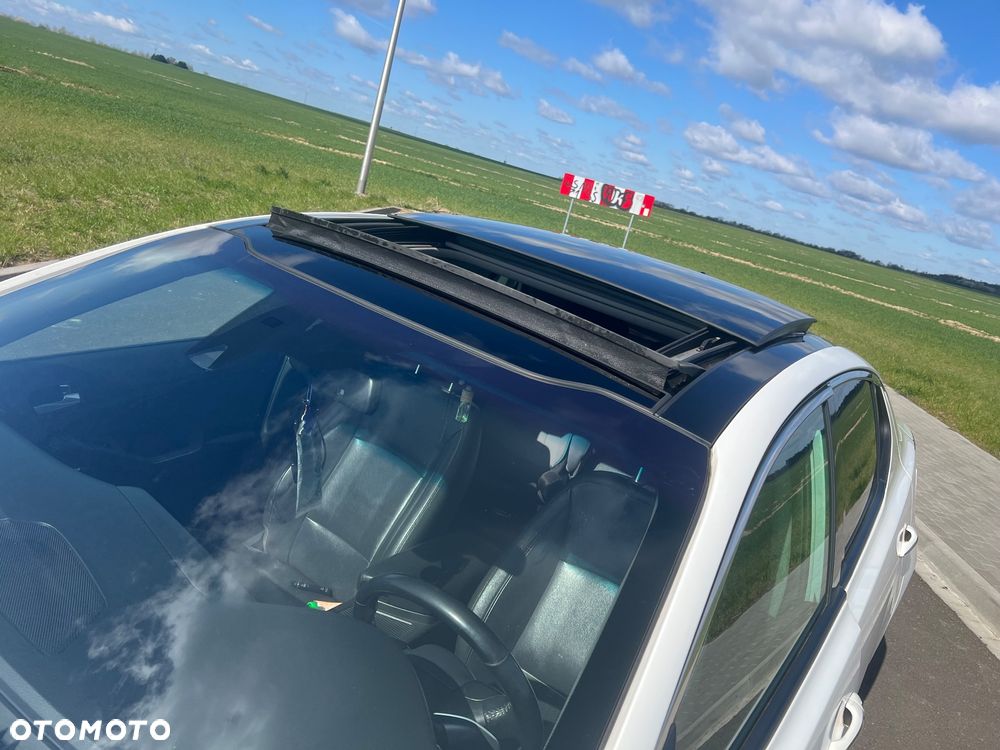 Kia Optima 1.7 CRDi L - 12