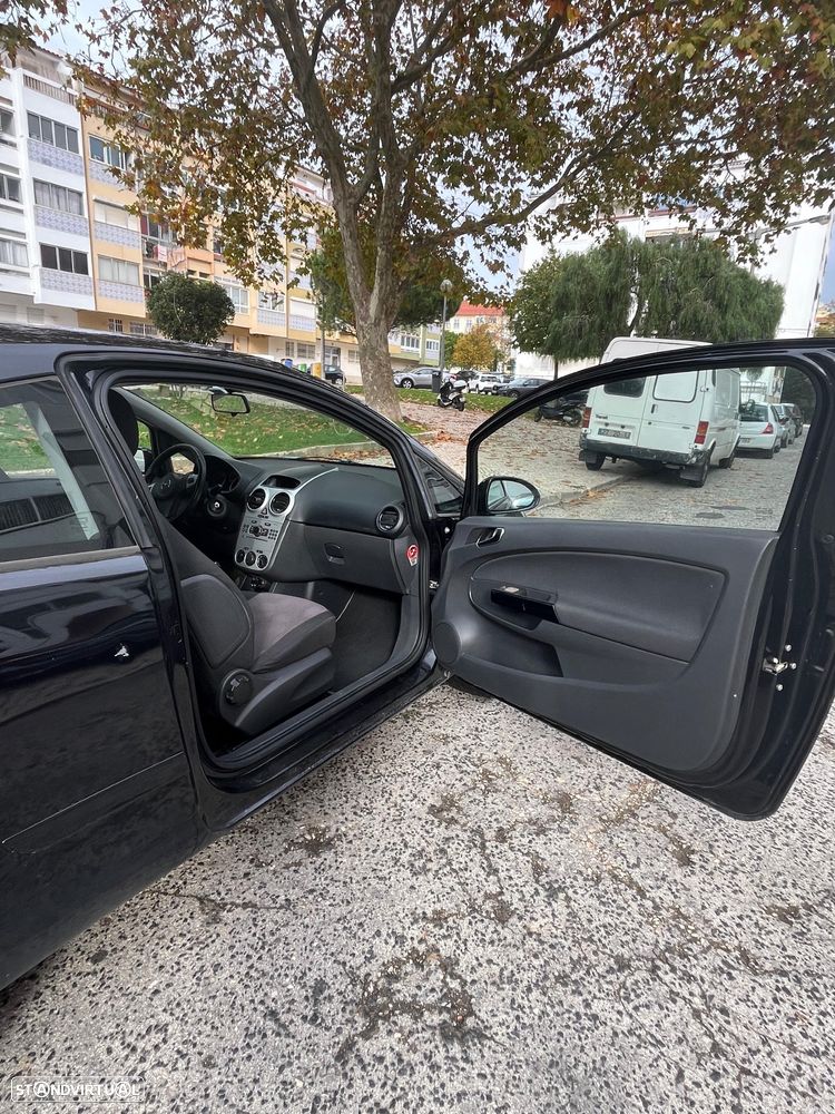 Opel Corsa 1.2 Black Edition - 6