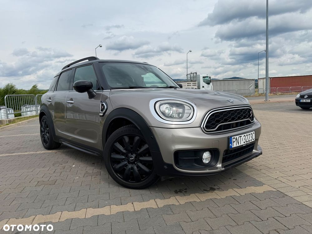 MINI Countryman - 1