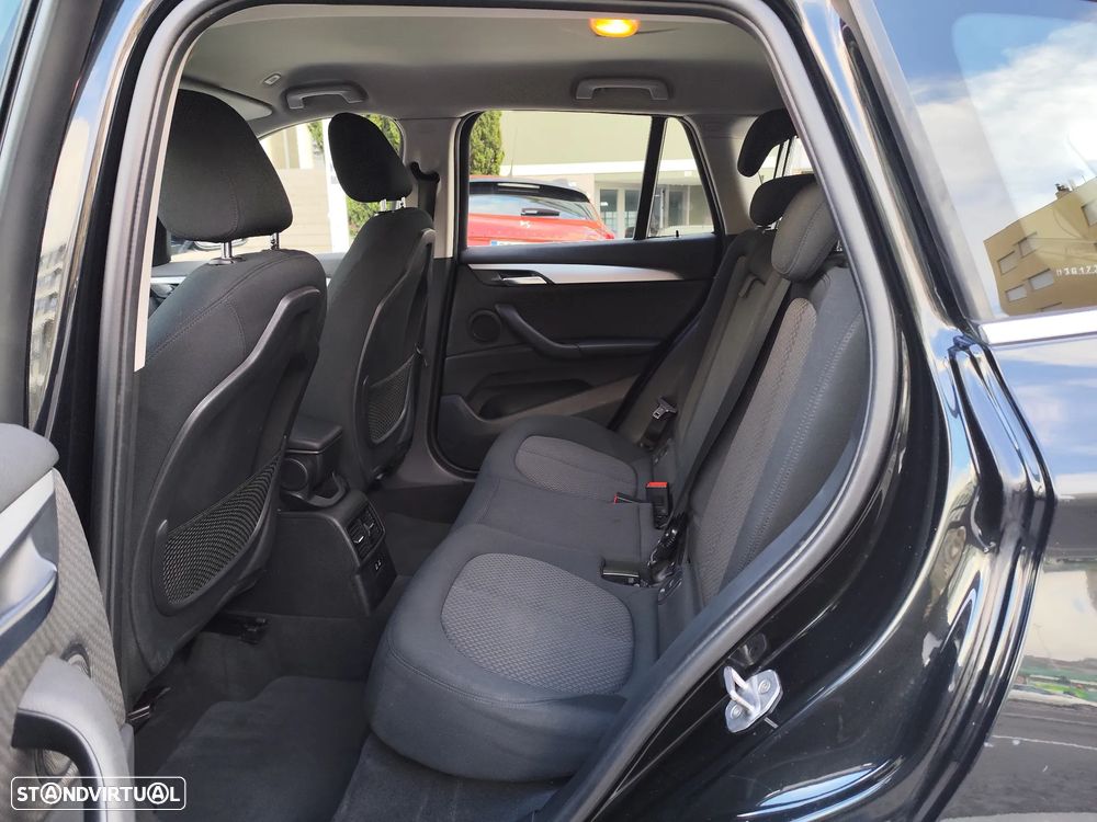 BMW X1 16 d sDrive Advantage - 13