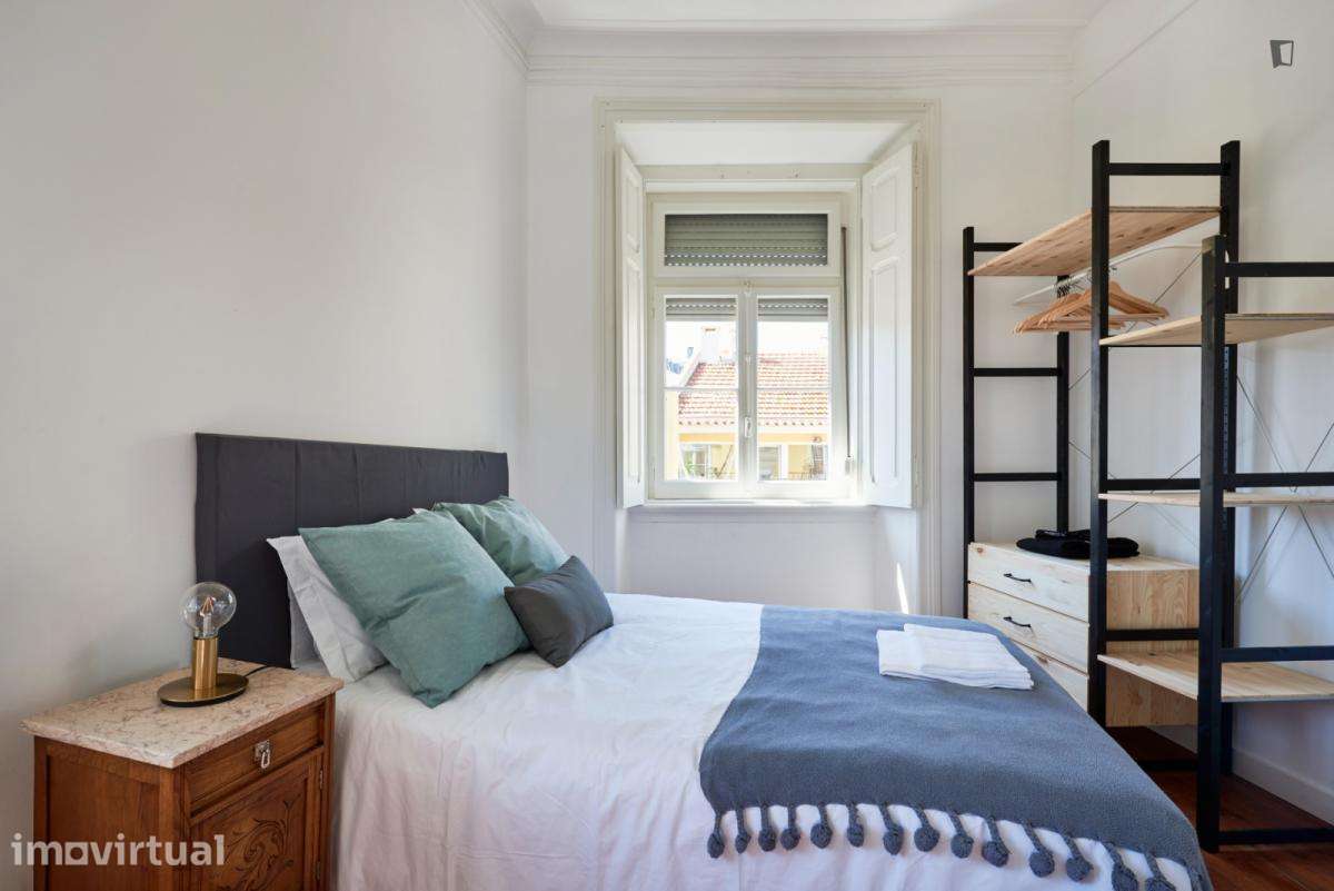 Quarto - localizado em Princípe Real Lisbon - Grande imagem: 3/23