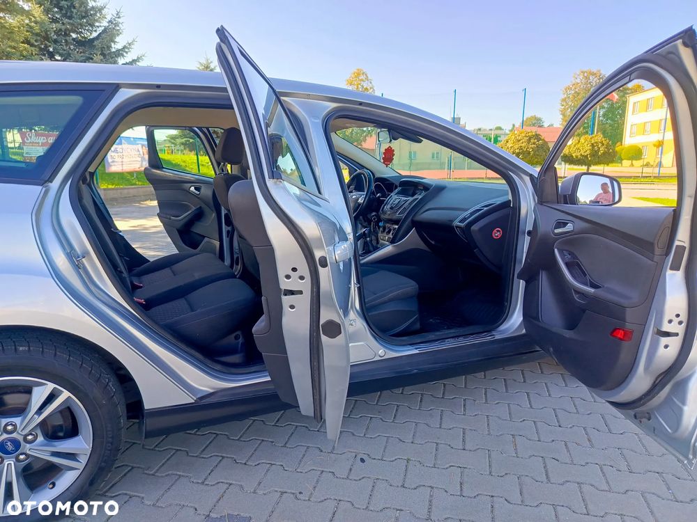 Ford Focus 1.0 EcoBoost Start-Stopp-System Champions Edition - 13