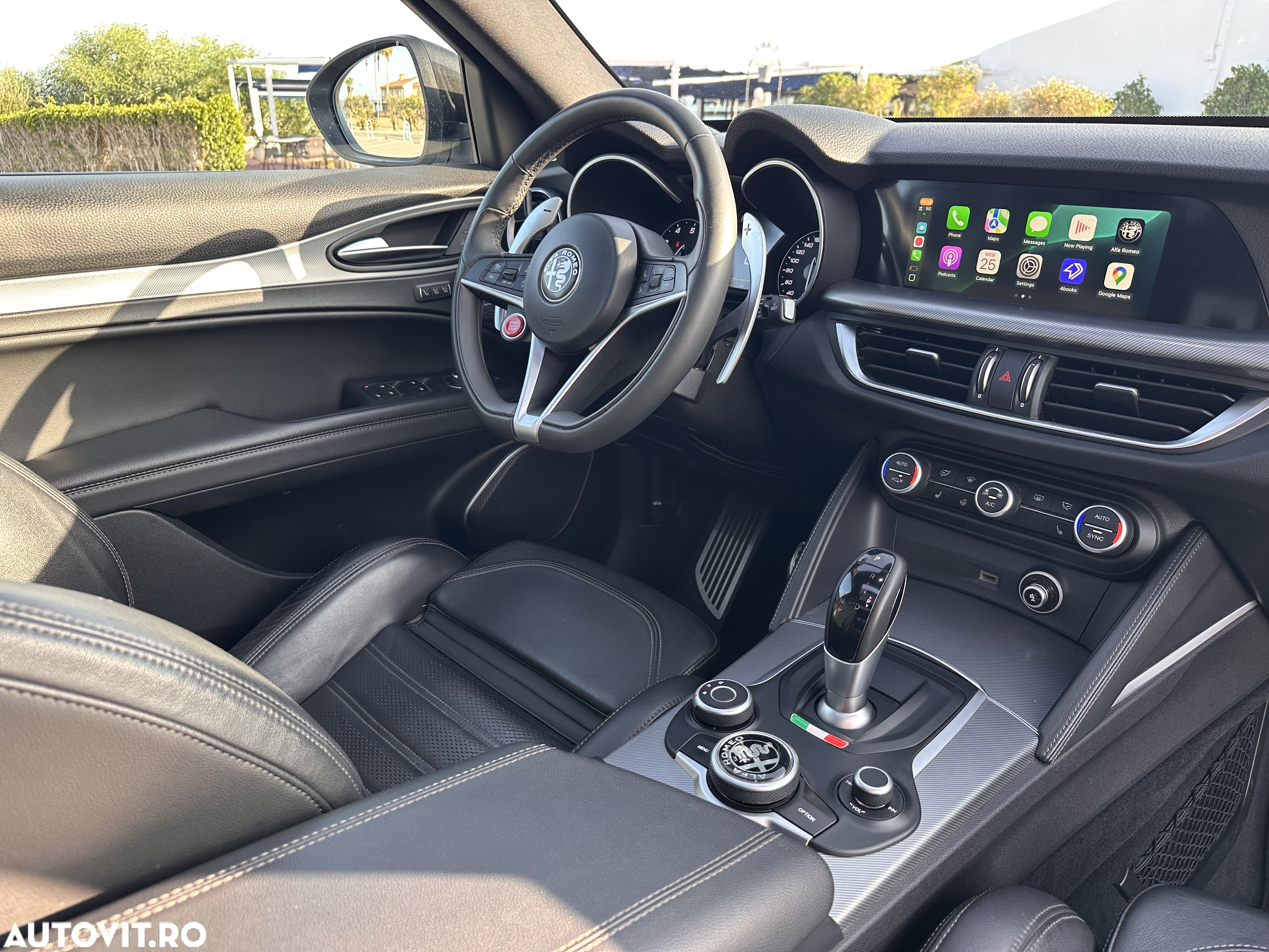 Alfa Romeo Stelvio 2.0 Turbo 16V AT8-Q4 Veloce Ti - 32