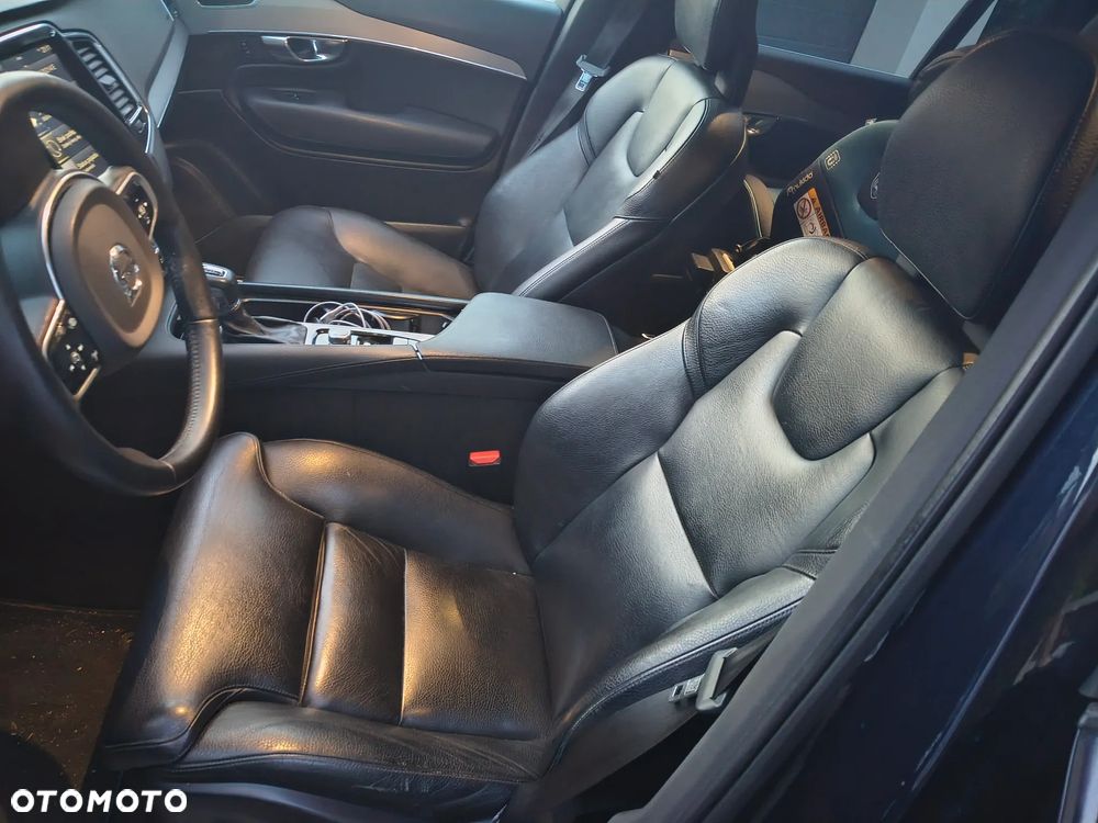 Volvo XC 90 T6 AWD Inscription 7os - 9