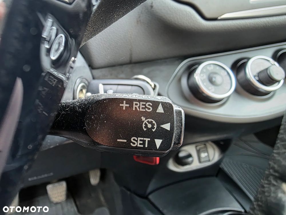Toyota Yaris 1.5 Premium - 22