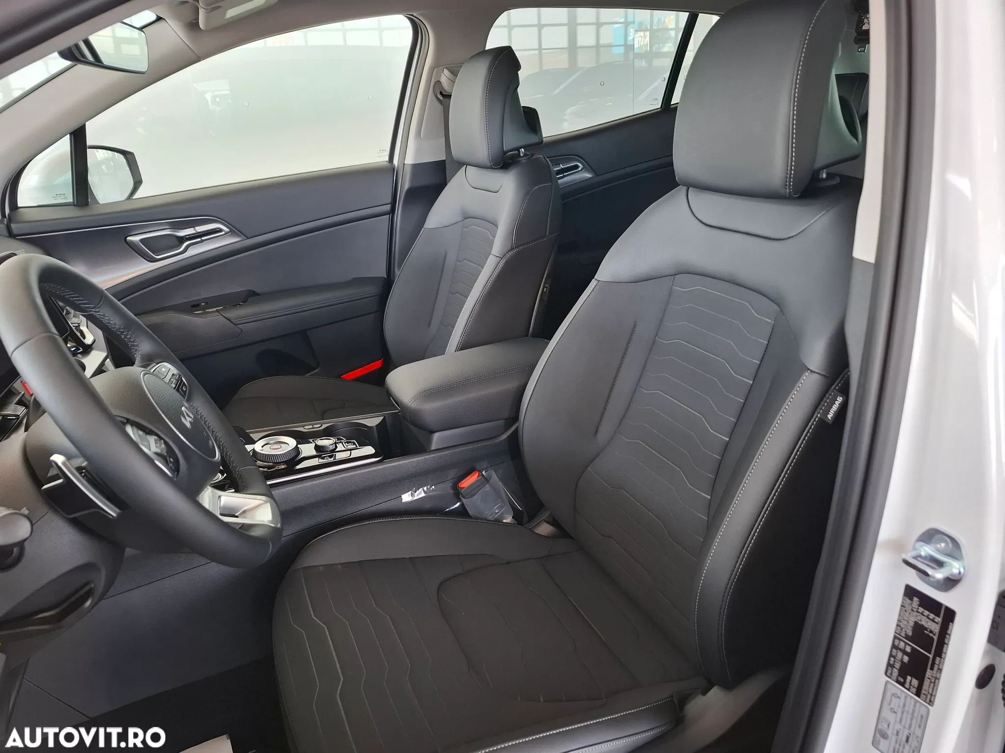 Kia Sportage 1.6 T-GDI 7DCT HP 4x2 MHEV Style - 14