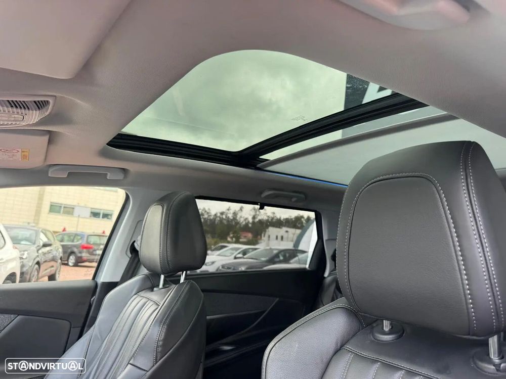 Peugeot 5008 1.2 PureTech GT Pack EAT8 - 36