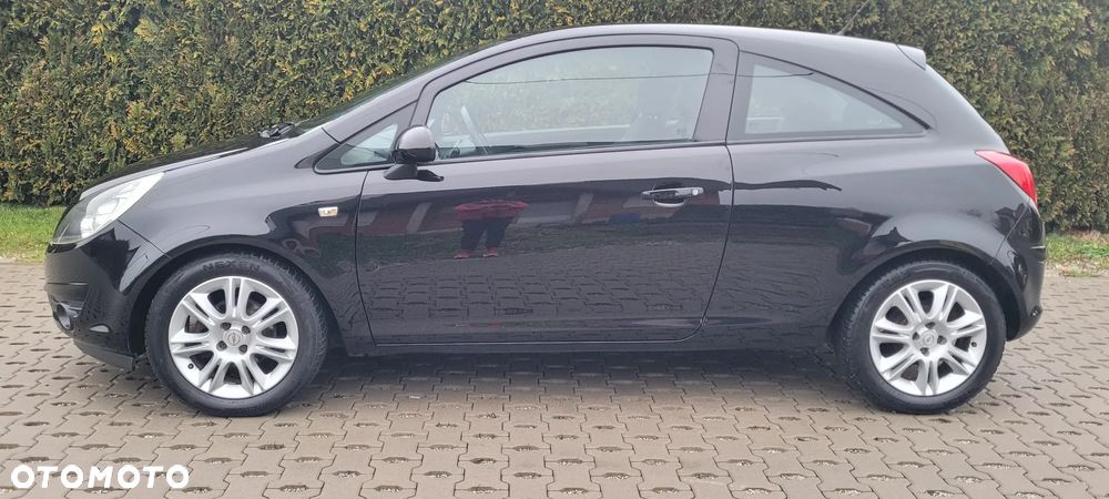 Opel Corsa 1.2 16V Limited Edition - 14