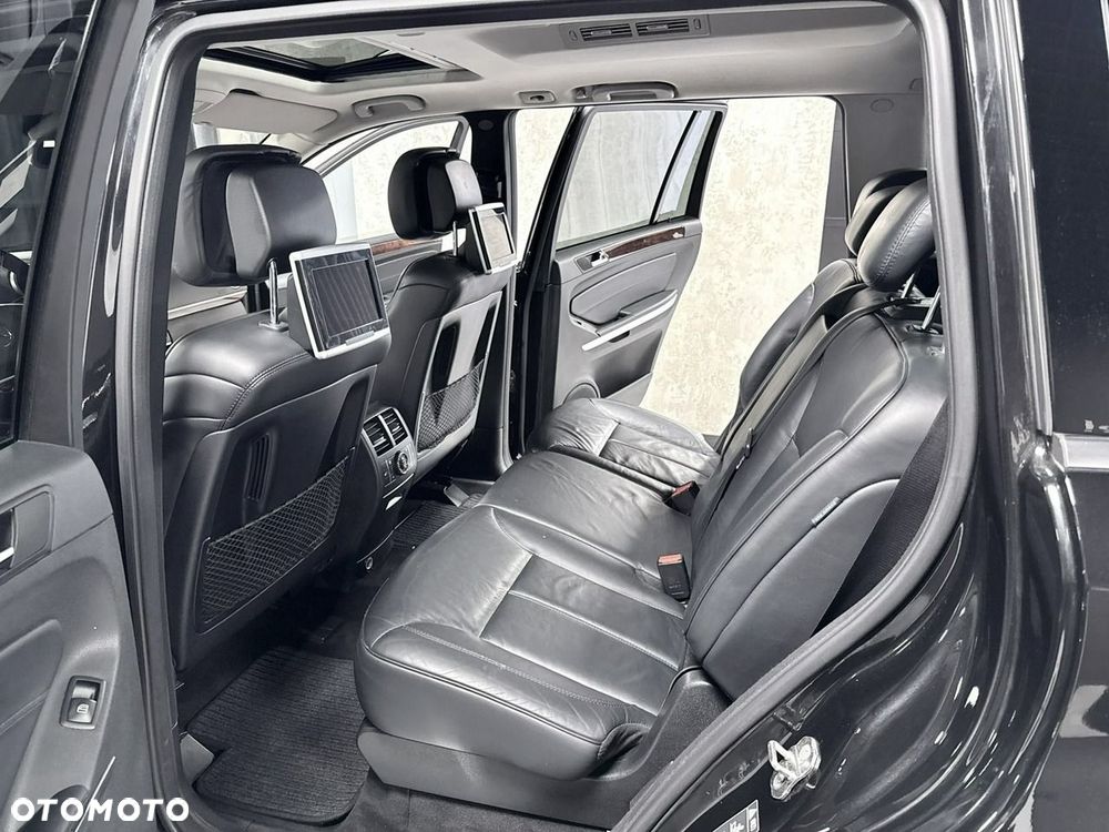Mercedes-Benz GL 450 CDI DPF 4Matic 7G-TRONIC - 27