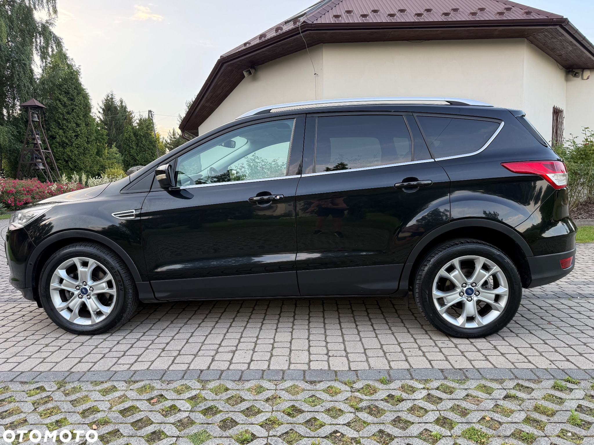 Ford Kuga 2.0 TDCi 4WD Titanium Plus - 3
