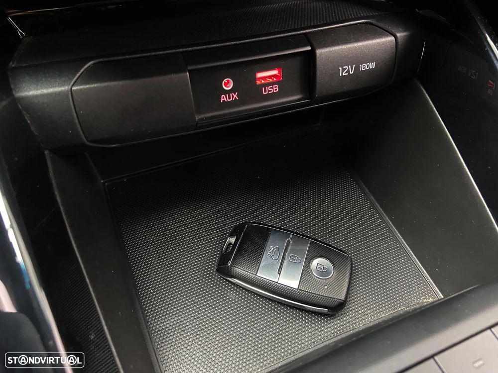 Kia Stonic 1.0 T-GDI Tech - 22