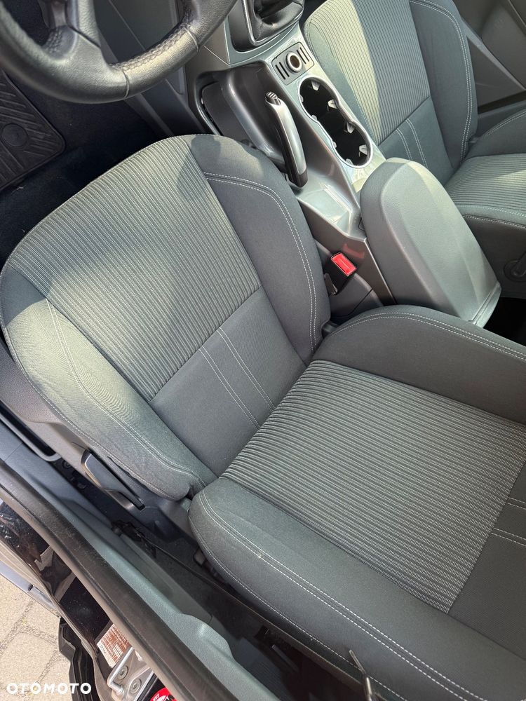 Ford Grand C-MAX 1.6 TDCi Titanium - 17