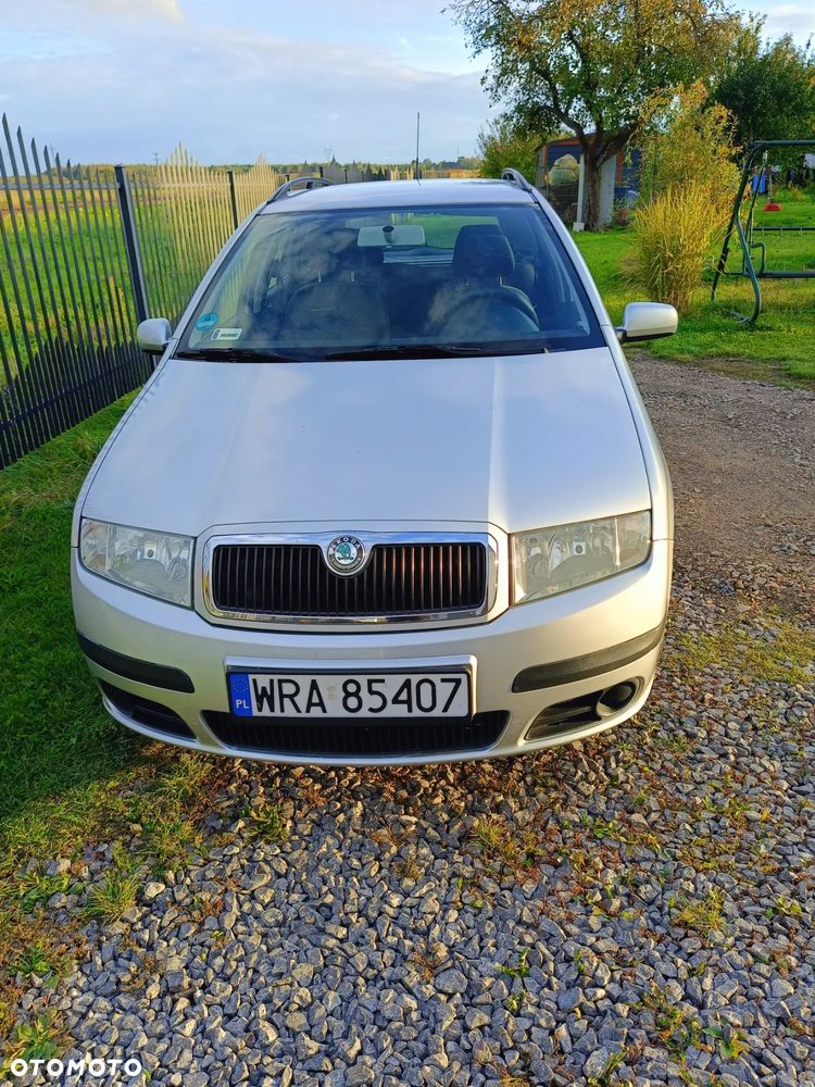 Skoda Fabia 1.4 16V Elegance - 9