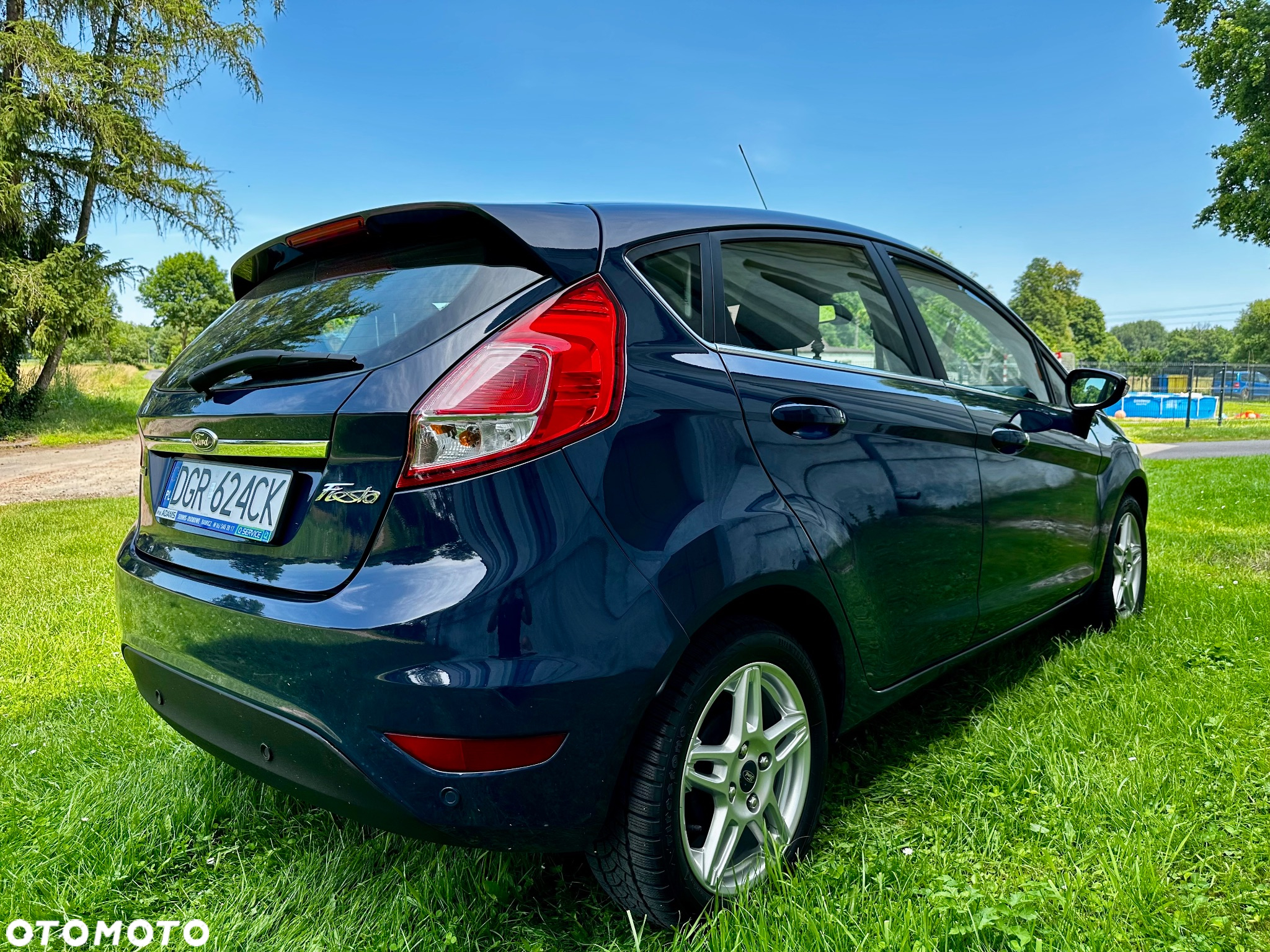 Ford Fiesta 1.0 EcoBoost S&S TITANIUM - 4