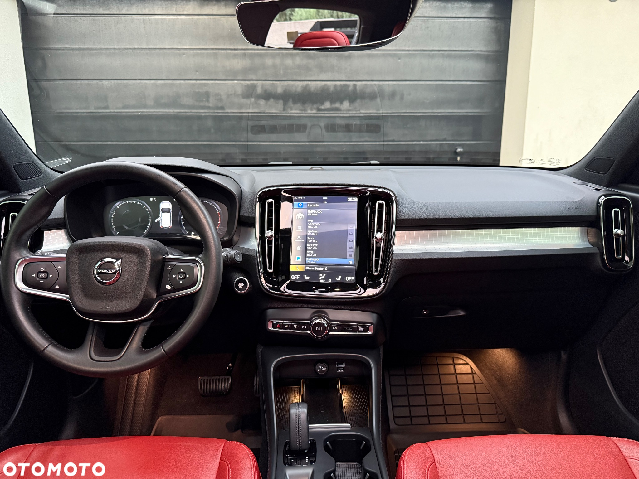 Volvo XC 40 T5 AWD Momentum - 19