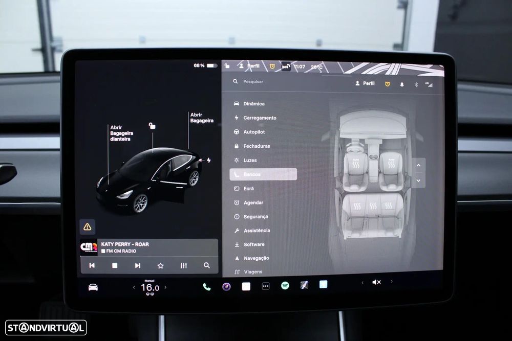 Tesla Model 3 Long-Range Dual Motor AWD - 24