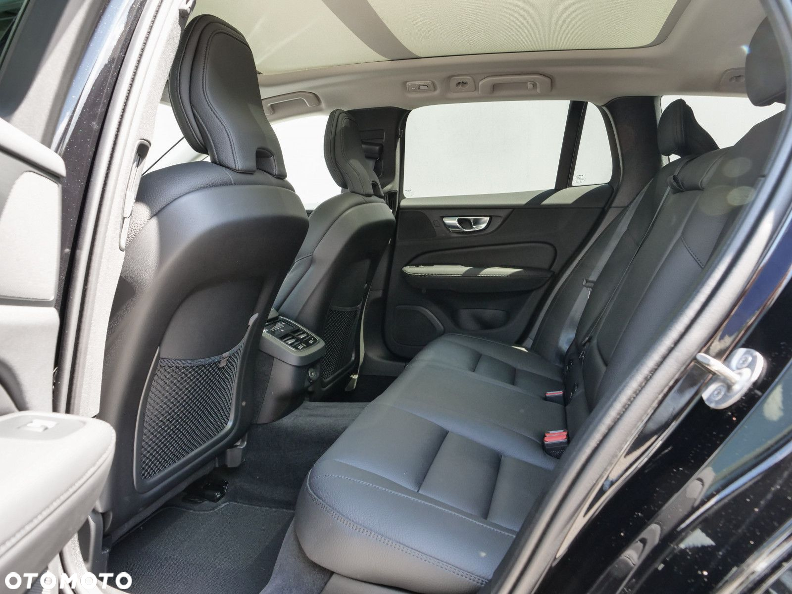 Volvo V60 - 16