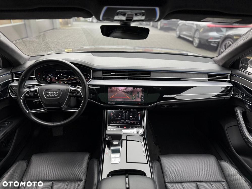 Audi A8 - 24