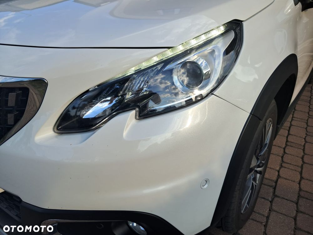 Peugeot 2008 PureTech 110 Stop&Start Allure - 8