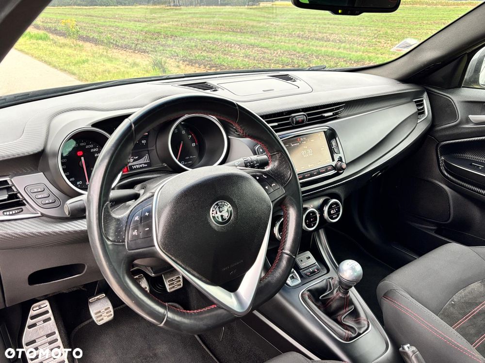 Alfa Romeo Giulietta - 14