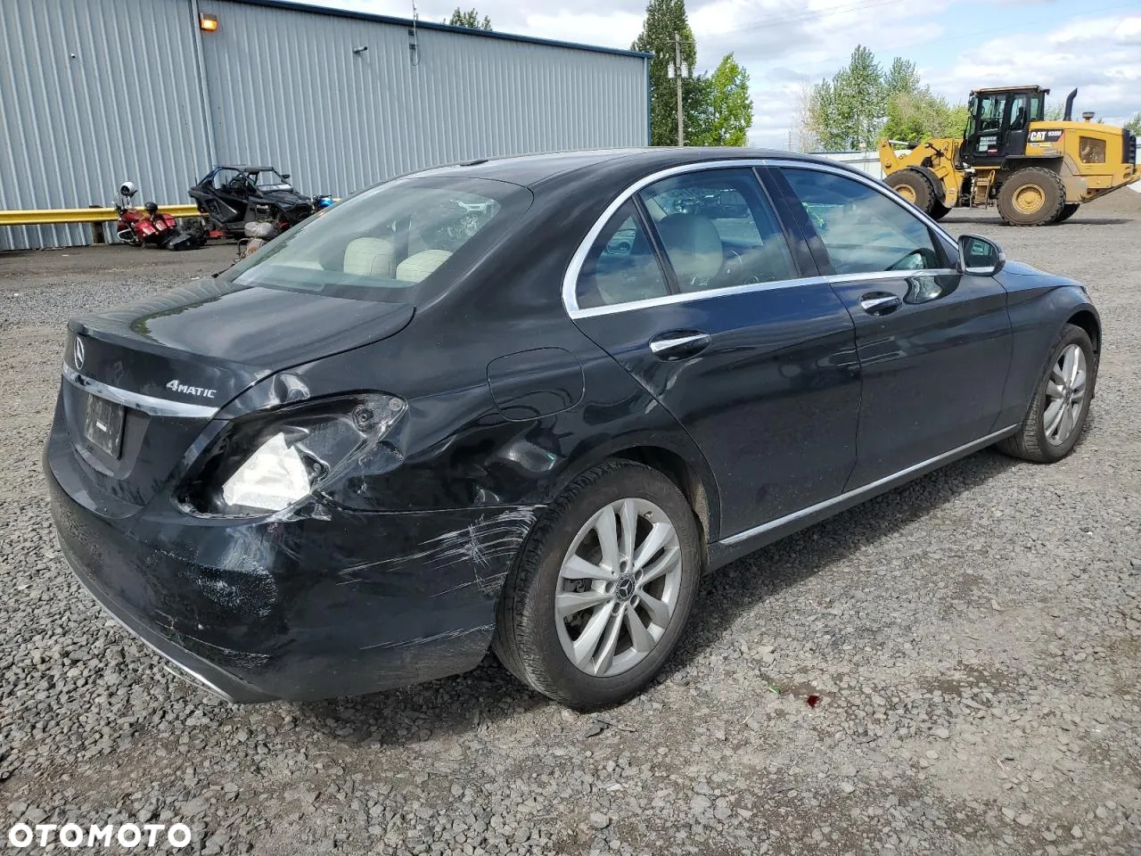 Mercedes-Benz Klasa C 300 9G-TRONIC - 4