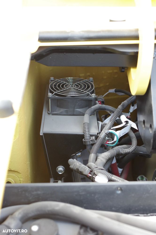 Hyster J3.0XN - 11
