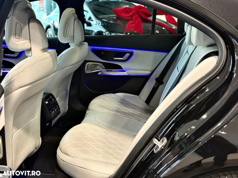 Mercedes-Benz E 300e 4Matic 9G-TRONIC Edition AVANTGARDE - 14