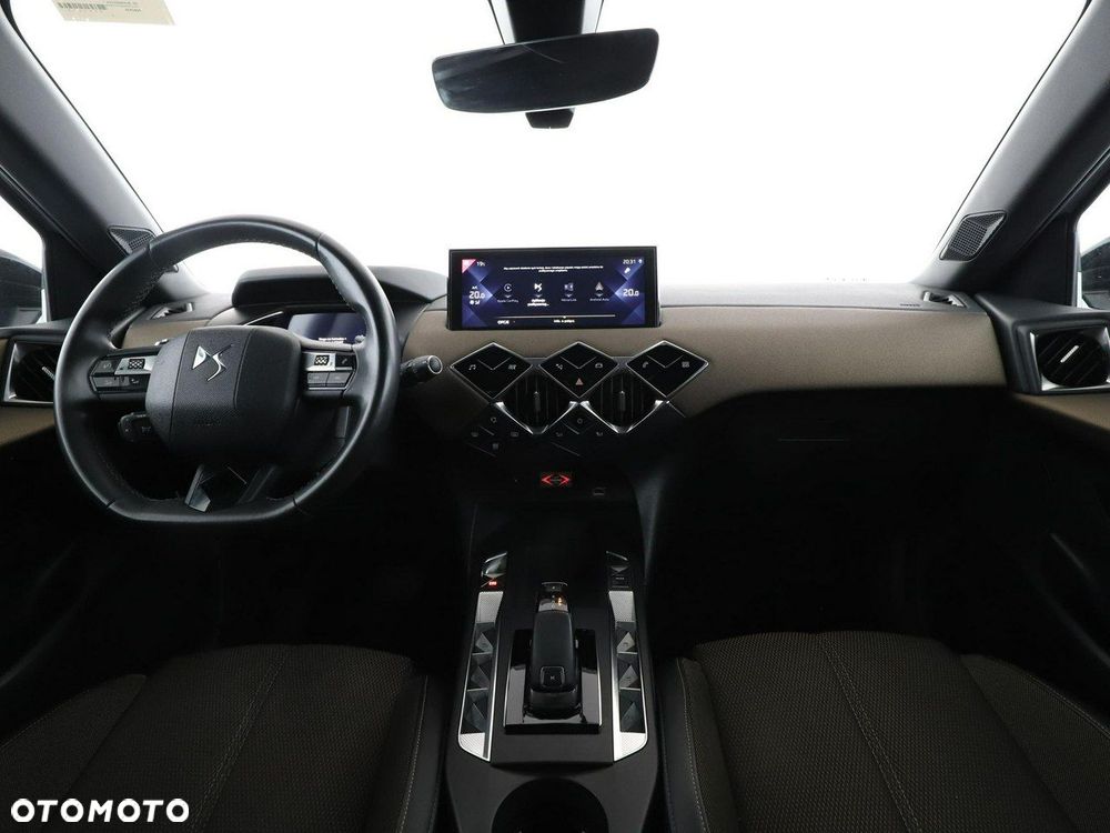 DS Automobiles DS 3 Crossback 1.2 PureTech Montmartre - 16