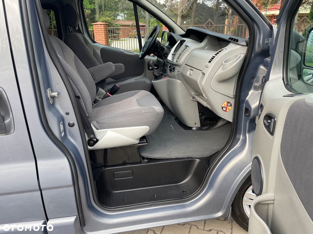 Opel Vivaro - 22