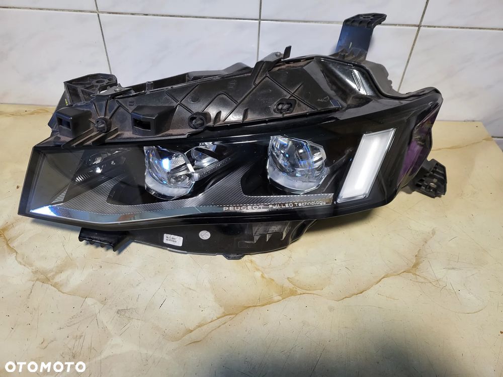 Peugeot 508 2 lewa full led - 1