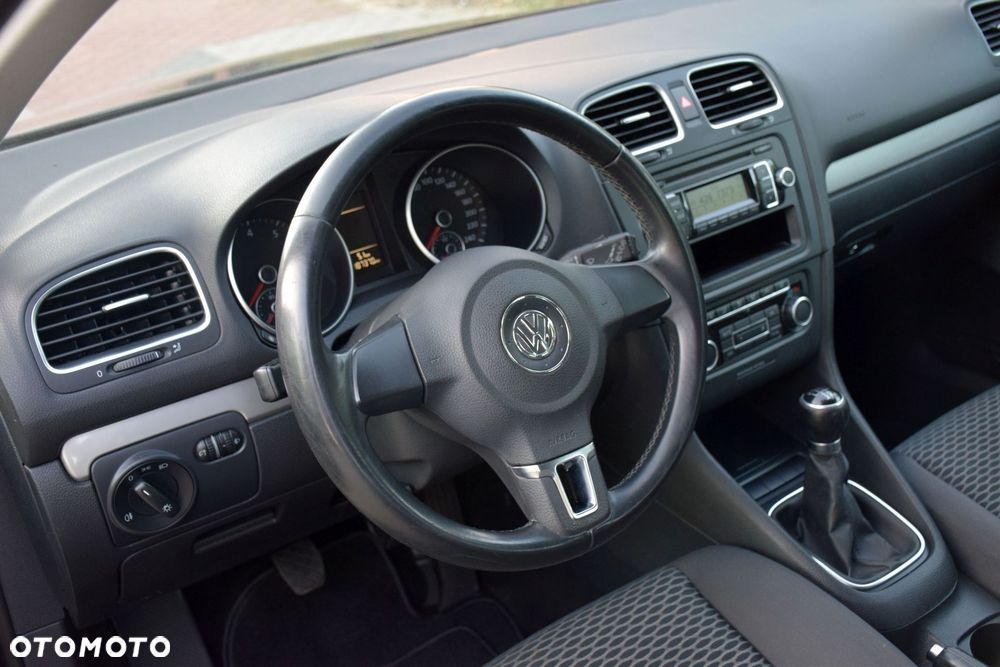 Volkswagen Golf 1.4 MATCH - 14