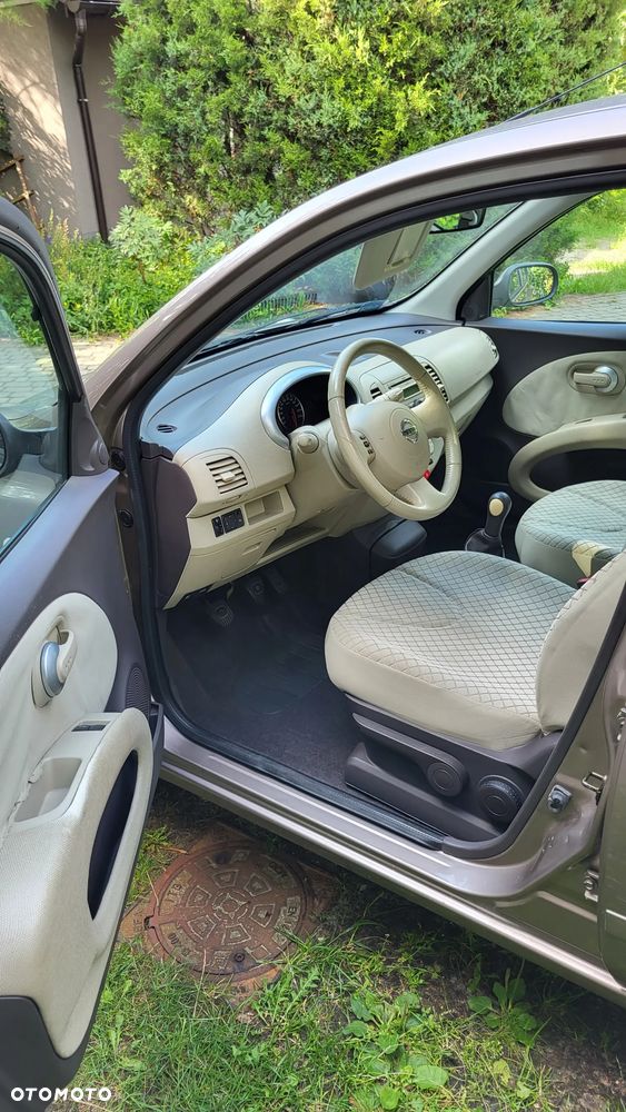 Nissan Micra 1.2 Visia + - 9