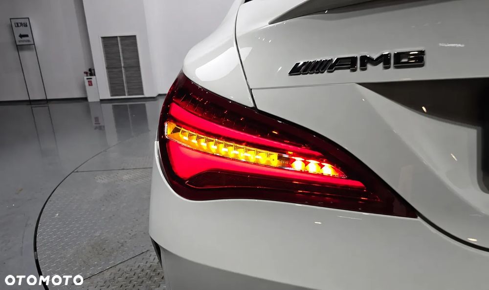 Mercedes-Benz CLA AMG 45 4Matic AMG Sp.sh 7G-DCT - 12