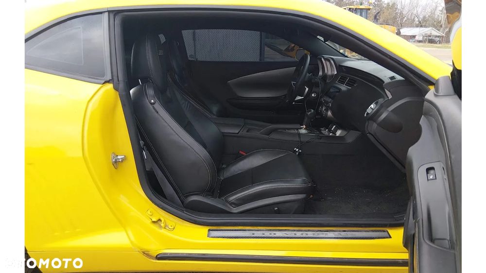 Chevrolet Camaro - 13