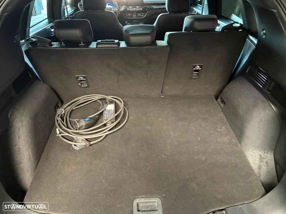 Ford Kuga 2.5 PHEV ST-Line - 47