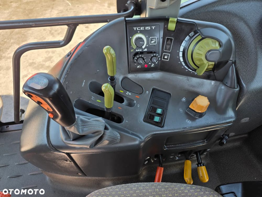 Claas Ares 557 ATZ - 14