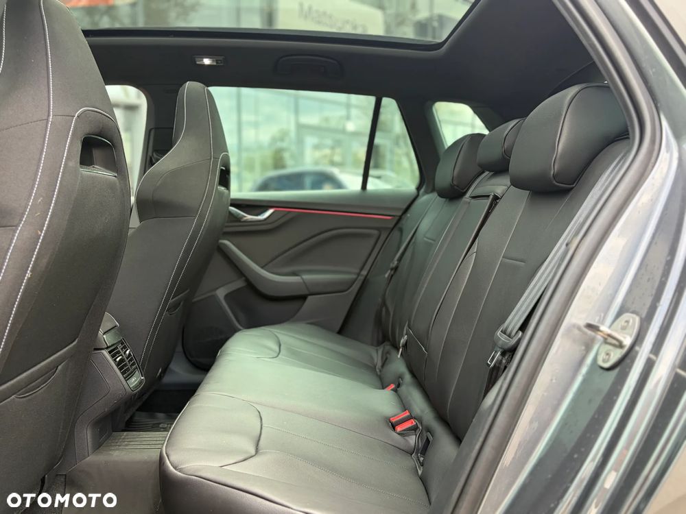 Skoda Kamiq 1.5 TSI Monte Carlo DSG - 10