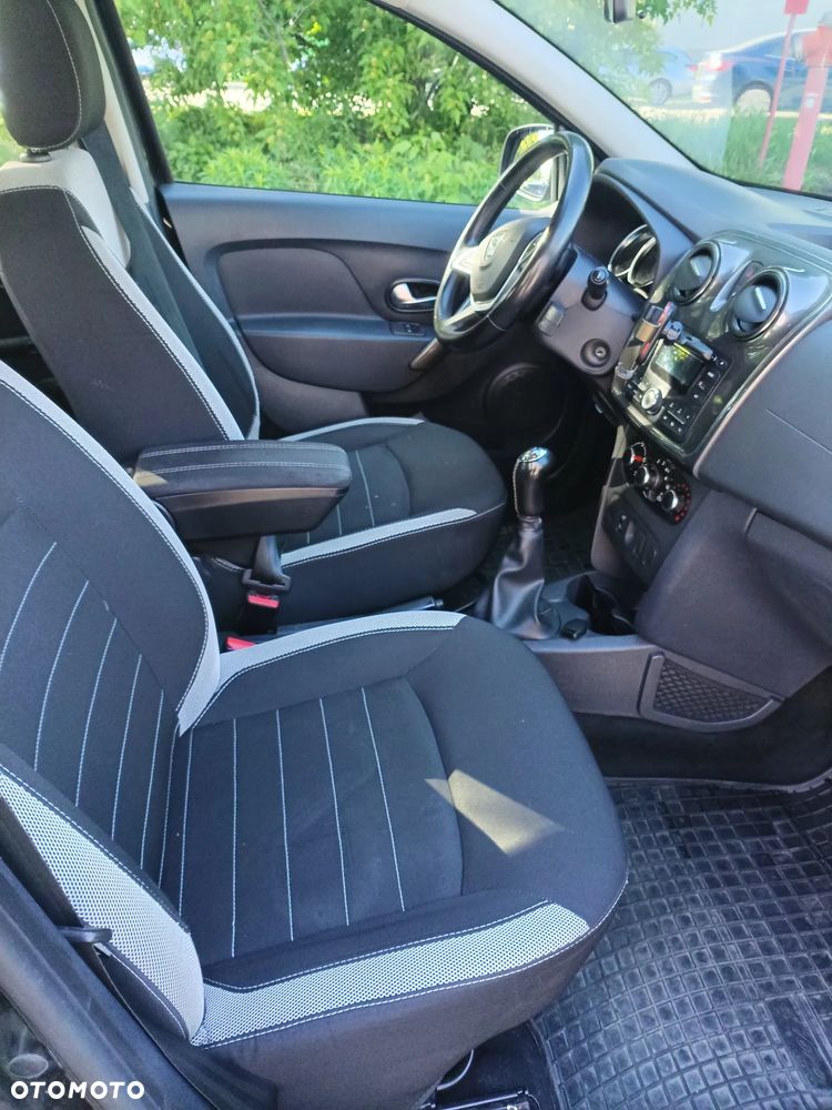 Dacia Sandero Stepway 0.9 TCe Laureate S&S - 6