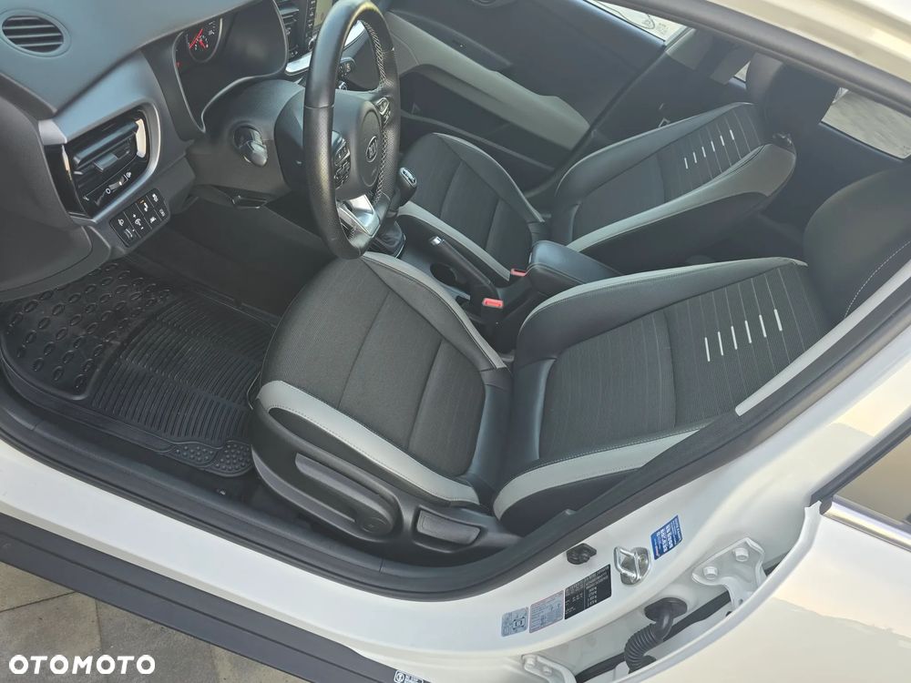 Kia Stonic 1.0 T-GDI M - 18