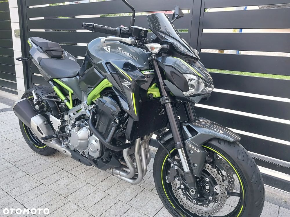 Kawasaki Z 900 - 10