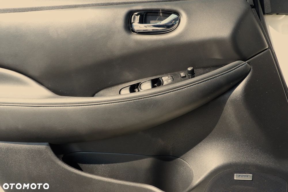 Nissan Leaf 40 kWh TEKNA - 20