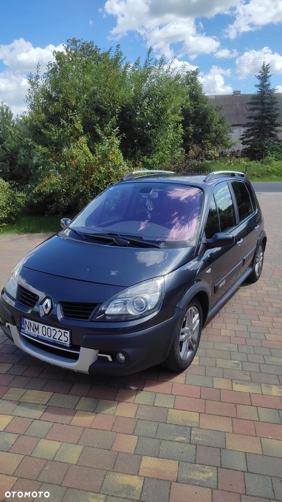 Renault Scenic 1.9 dCi FAP Conquest - 10