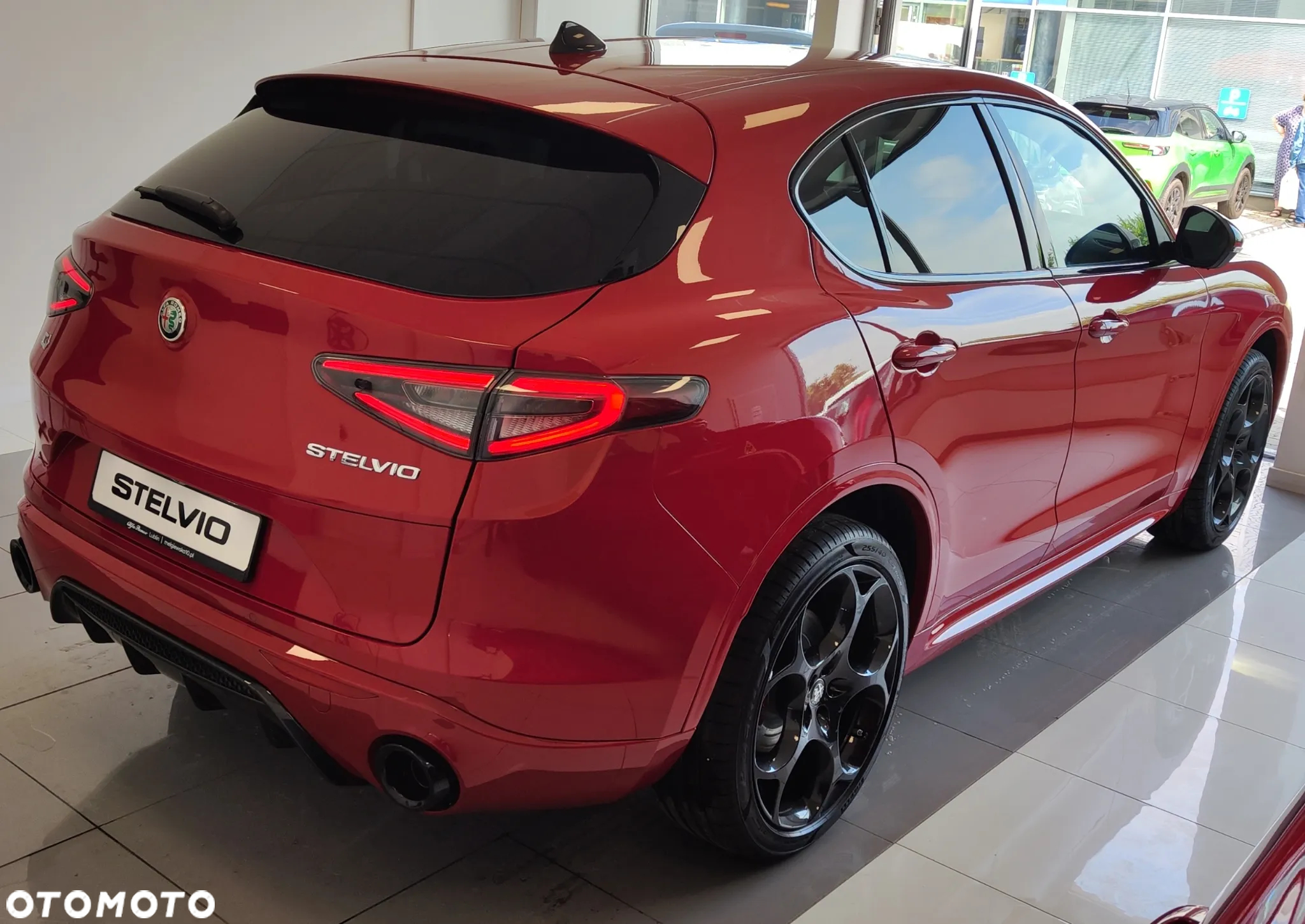 Alfa Romeo Stelvio 2.0 Turbo Veloce Q4 - 6