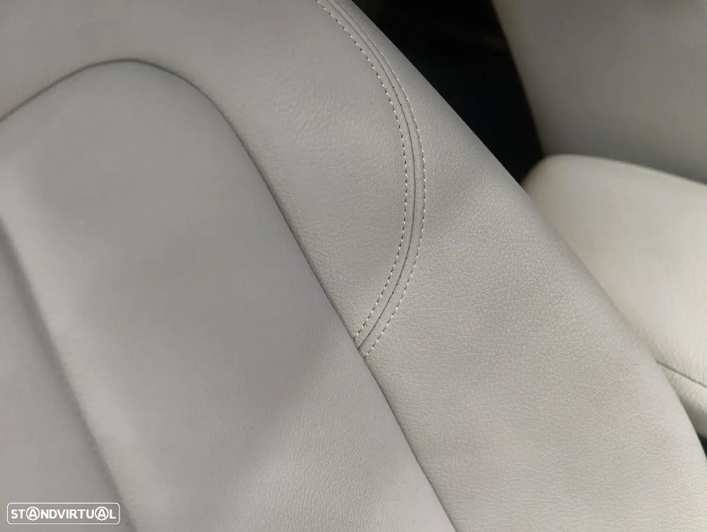 BMW X1 16 d sDrive Advantage Auto - 31
