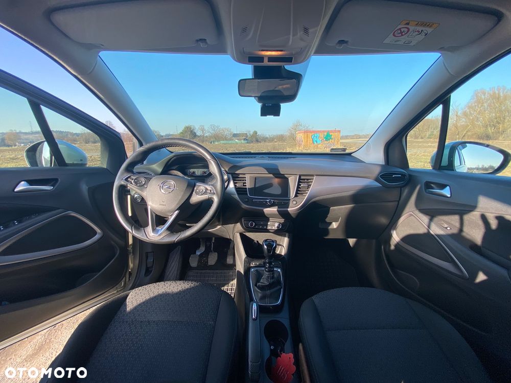 Opel Crossland X 1.2 T GPF Enjoy S&S - 10
