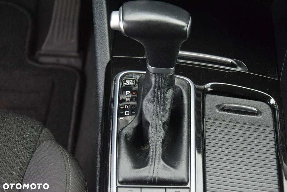 Kia Optima - 28